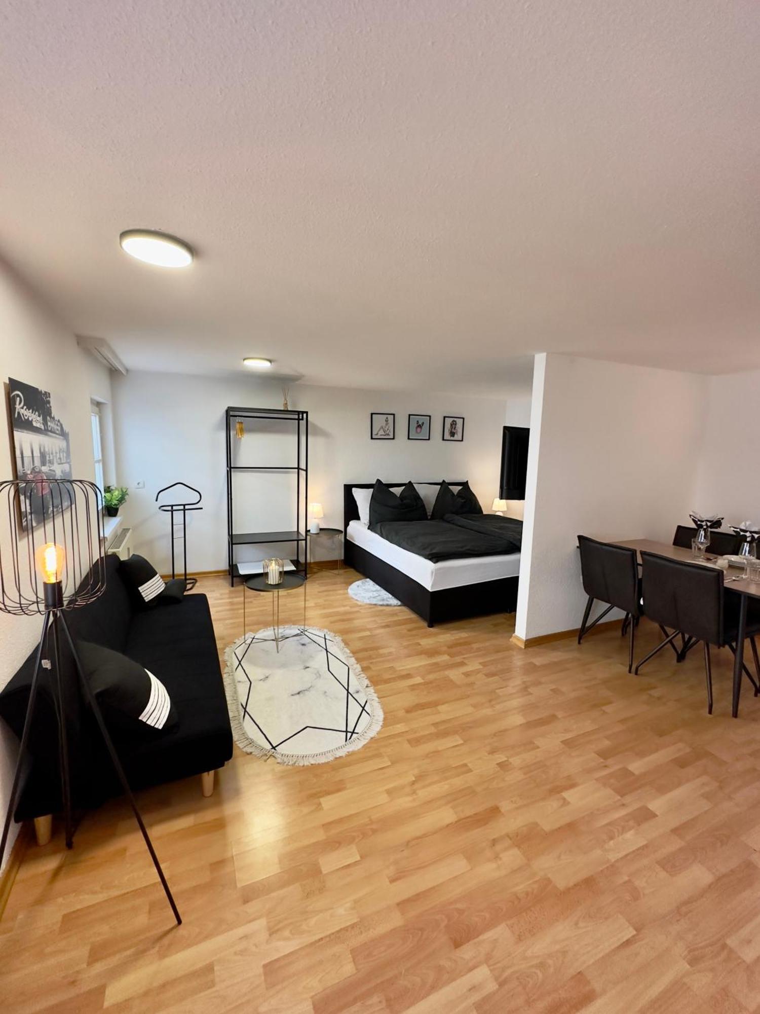 Charmante Wohnung Am Hafen Bregenz Exterior photo